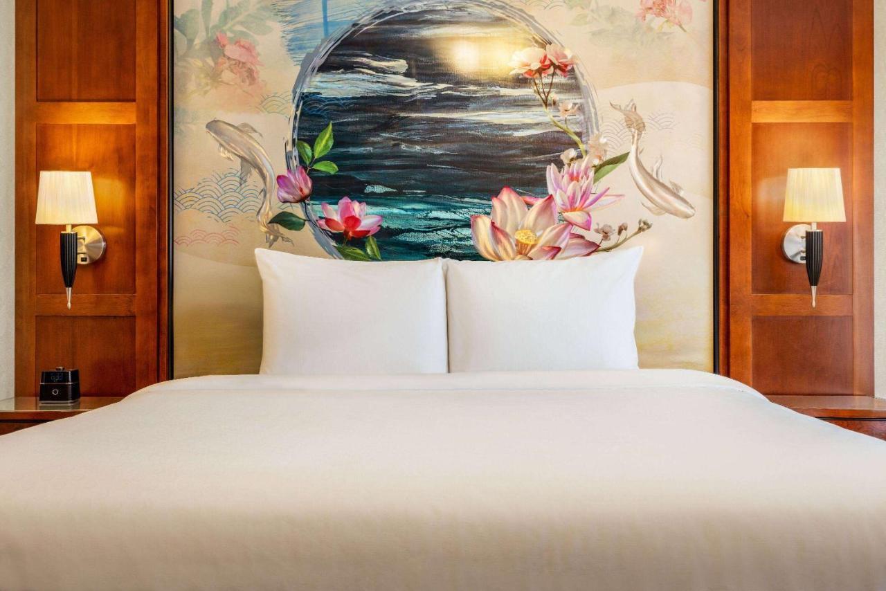 Viana Hotel And Spa, Trademark Collection By Wyndham Westbury Eksteriør billede