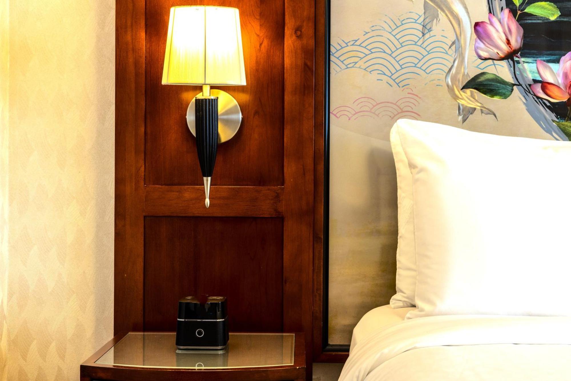 Viana Hotel And Spa, Trademark Collection By Wyndham Westbury Eksteriør billede